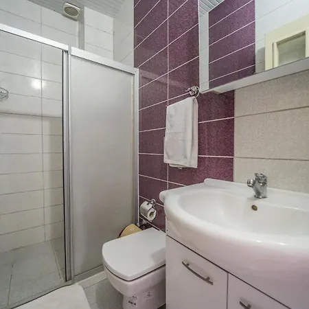 Karia Apart&pension *